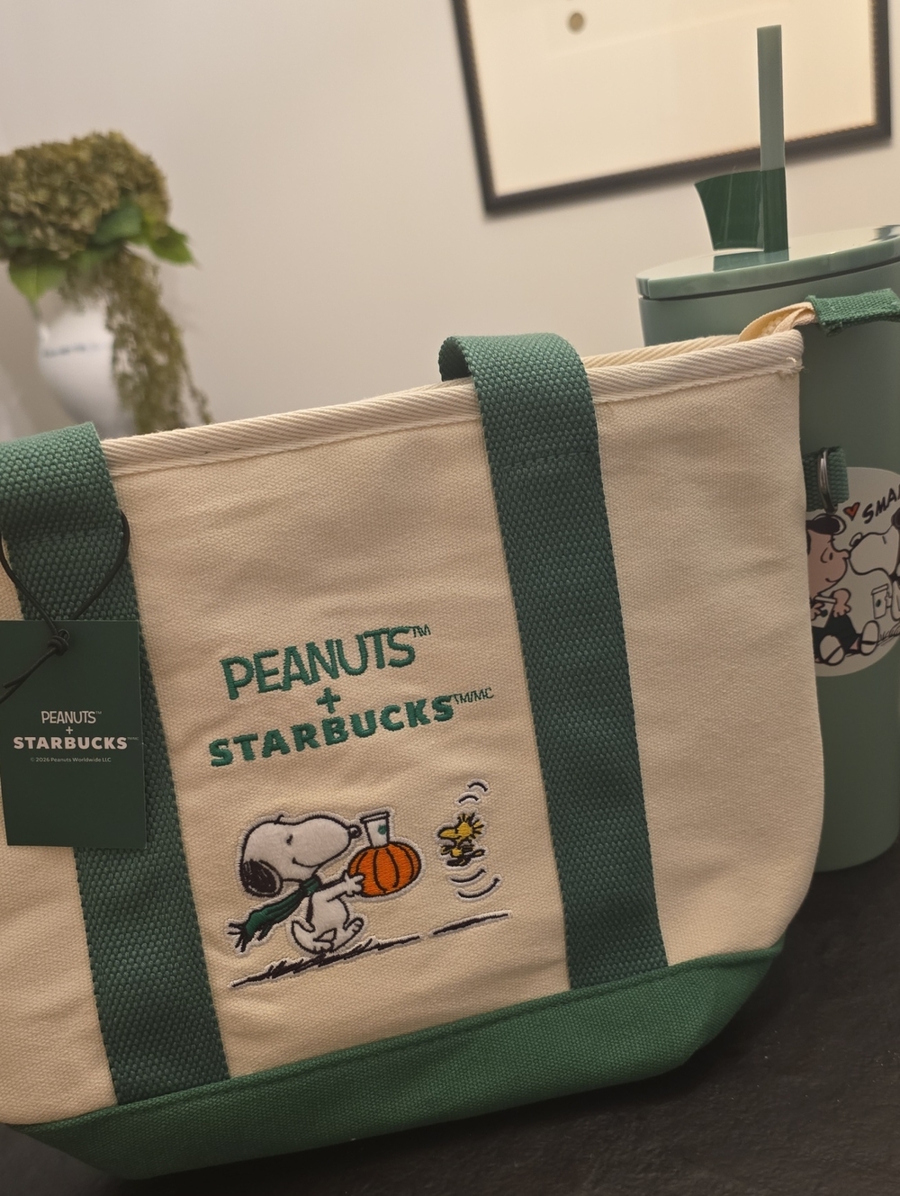 Starbucks Cream and Green Peanuts Canvas Tote with Snoopy Patch